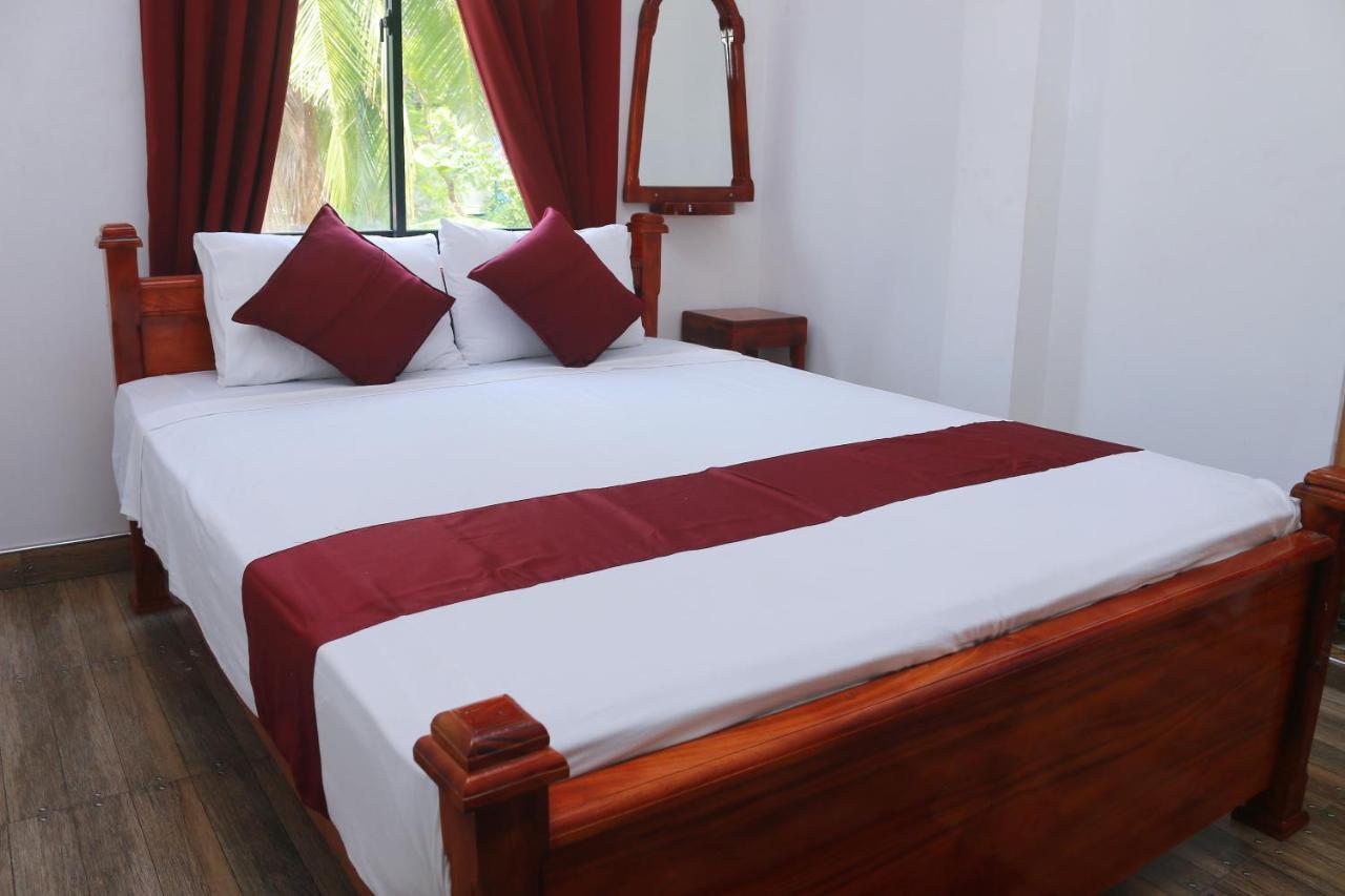 Castle Resort Yala Тиссамахарама Экстерьер фото